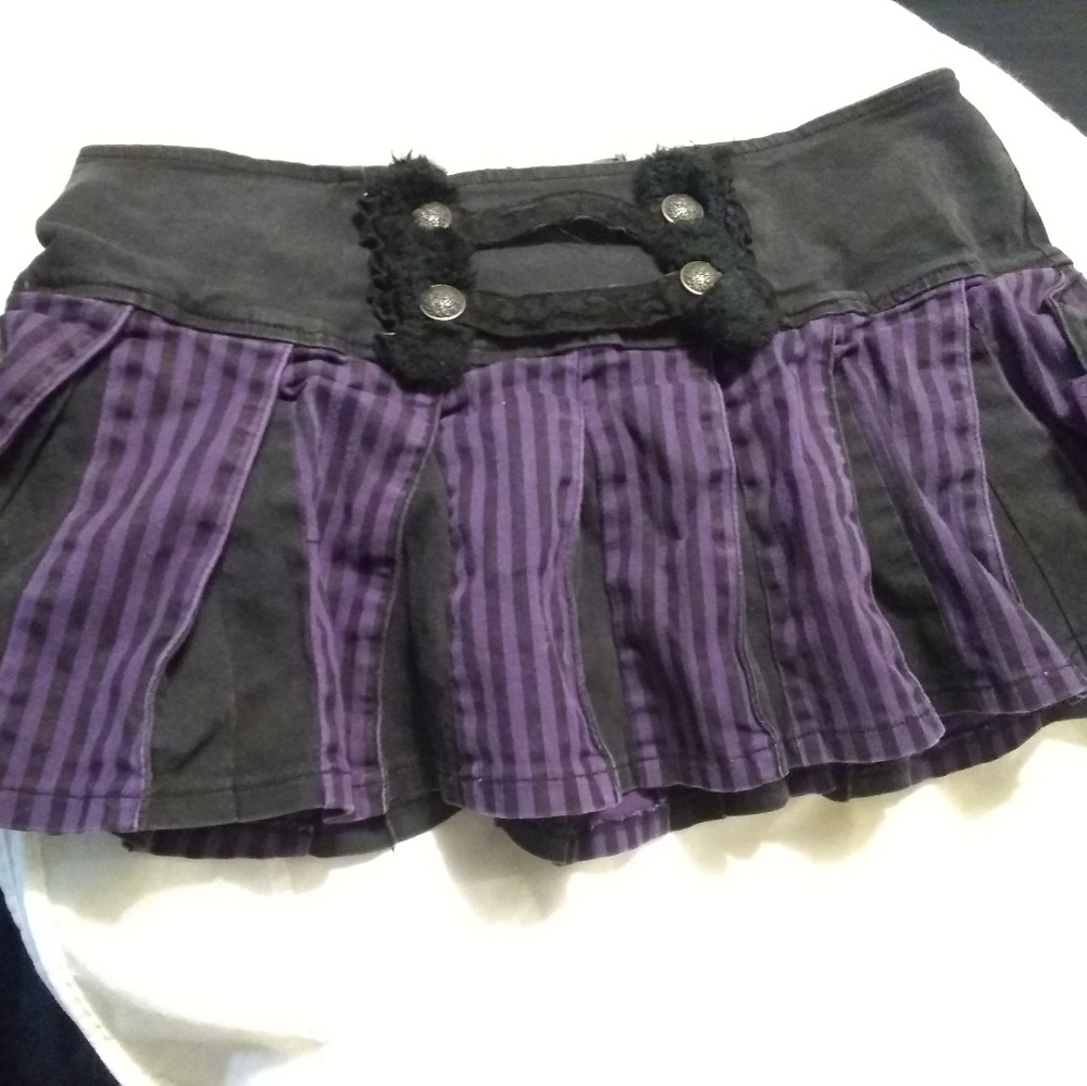 TRIPP Skirt Size XL